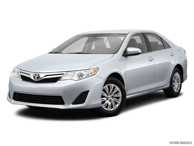 Đánh giá Toyota Camry 2014 qua chia sẻ của người dùng